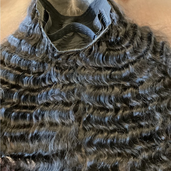 Lace Front Black Wavy Human Hair Wig (24 inches) - Picture 11 of 11